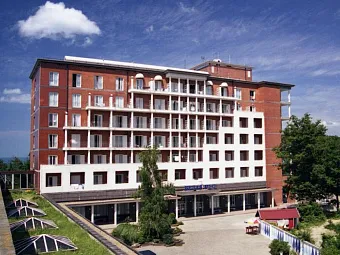 Белая Русь 4*