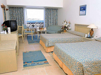 TROPITEL NAAMA BAY 5*