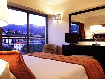 Отель SAVOY GARDENS 4*
