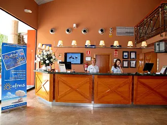 OHTELS VILLA ROMANA 4* (ех VILLA ROMANA)