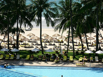   LE MERIDIEN PHUKET BEACH RESORT 5*