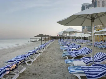  Отель RAMADA BEACH HOTEL AJMAN 4*