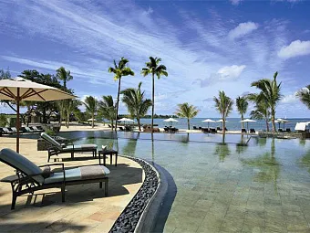 ANAHITA GOLF & SPA RESORT 5*