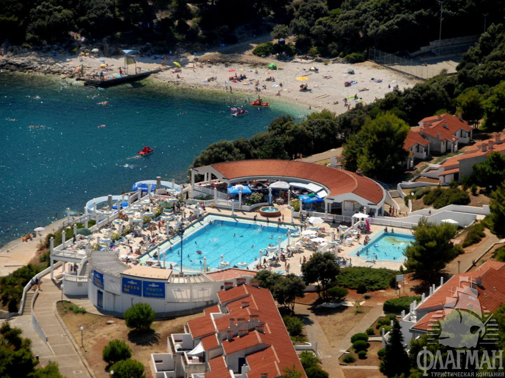 Типичный отель вблизи Пулы - Hotel Palma Pula.
