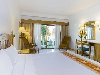  Отель AMORA BEACH RESORT PHUKET 4*, Таиланд, Пхукет. 