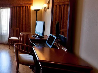 TURIM LISBOA 4*