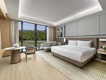 HUALUXE SANYA YALONG BAY RESORT 5*