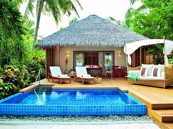   BAROS MALDIVES 5*