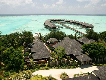 OLHUVELI BEACH & SPA RESORT 4*