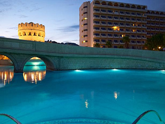 ESPEROS PALACE 4*