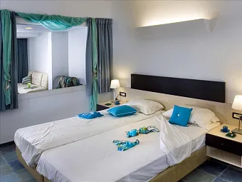 Отель ALDEMAR PARADISE VILLAGE 5*