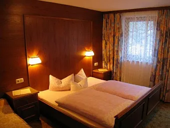 Отель HONSERHOF PENSION Pens