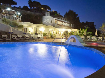  DELFINI STRAND HOTEL TERME 4*