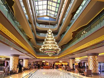 Отель ROYAL ALHAMBRA PALACE 5*