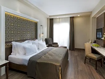 GURAL PREMIER TEKIROVA 5*
