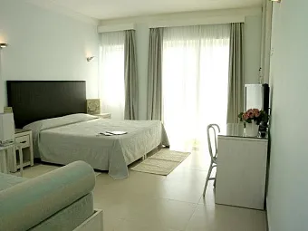 Отель ABAMAR 4*