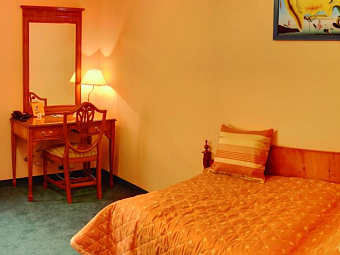  Отель BRISTOL KOLONADA 4*