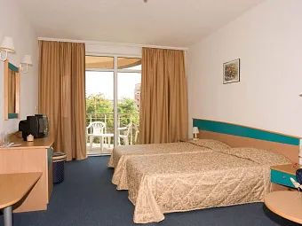 LAGUNA PARK 4*