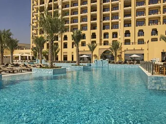 Отель DOUBLETREE BY HILTON RESORT & SPA MARJAN ISLAND 5*