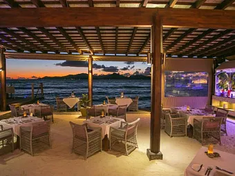 Отель LE DOMAINE DE L'ORANGERAIE 4*