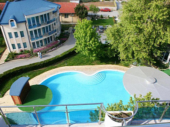 SIRIUS BEACH HOTEL & SPA 4*