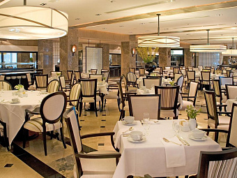 Отель GRANDE REAL VILLA ITALIA HOTEL & SPA 5*