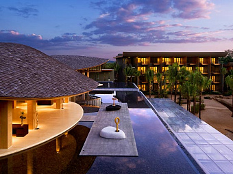 RENAISSANCE PHUKET RESORT & SPA 5*