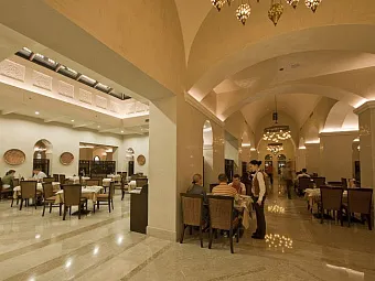 Отель IBEROTEL MIRAMAR AL AQAH BEACH RESORT 5*