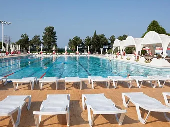 ГРАНД ОТЕЛЬ ЖЕМЧУЖИНА 4*