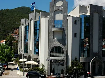 BLUE STAR HOTEL BUDVA 4*