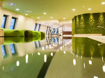 Отель AQUA DOME HOTEL 4*