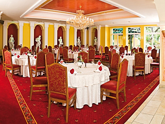 Отель KOHLERHOF HOTEL 4*