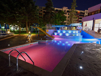 LAGUNA PARK 4*