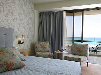    AQUILA PORTO RETHYMNO 5*