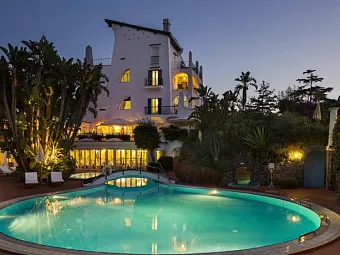 Отель IL MORESCO 5*