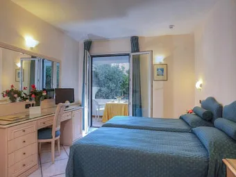 Отель LE QUERCE 4*