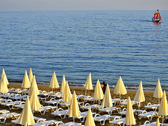 AZURA DELUXE RESORT & SPA 5*