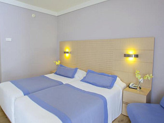 LOUIS LEDRA BEACH 4*