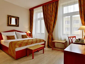 Отель CARLTON 4*