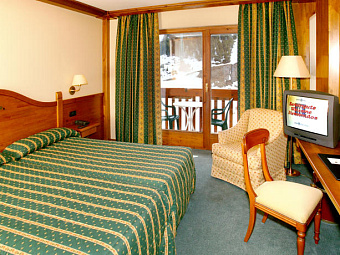 SPORT HOTEL VILLAGE 4*