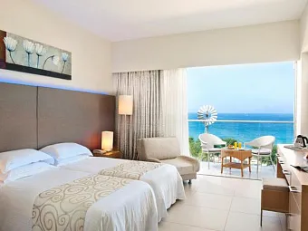 PERNERA BEACH HOTEL 3*