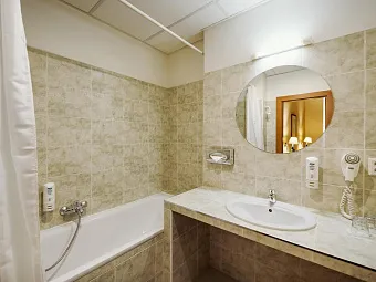 Отель CENTRAL 3*