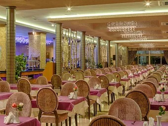 Отель GOLDEN ROCK BEACH HOTEL 5*