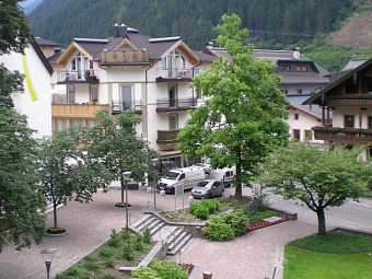 Отель KRAMERWIRT ALPENHOTEL 4*