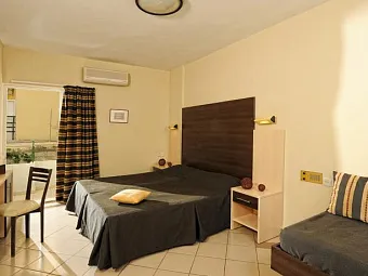 Отель APOLLO APARTMENTS 3+*