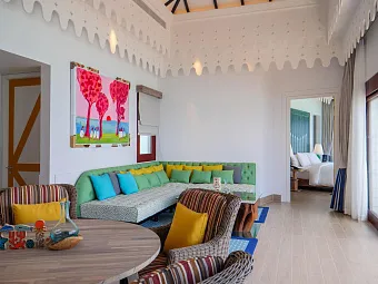 SAII LAGOON MALDIVES, CURIO COLLECTION BY HILTON 5*