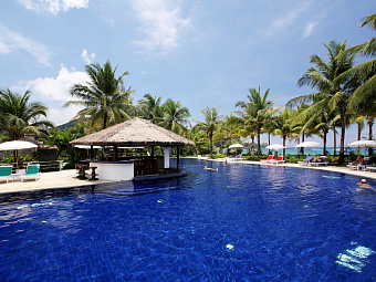 KAMALA BEACH HOTEL & RESORT 4*