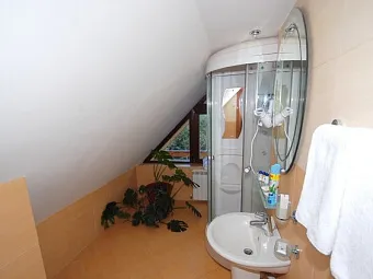 ОЗОН-ЧЕГЕТ 4*