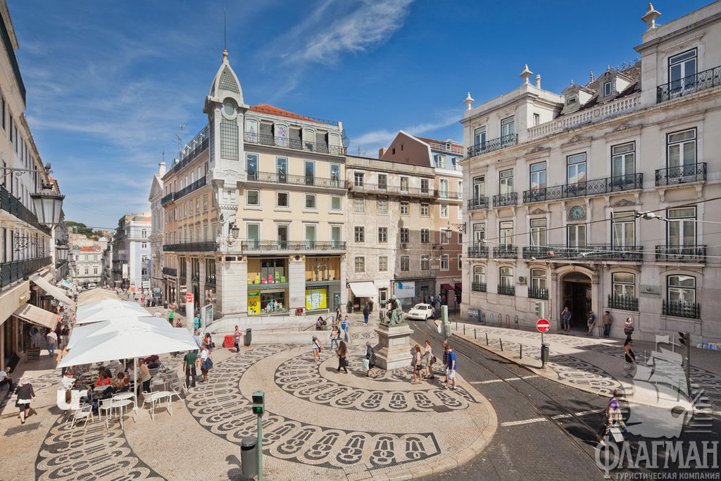 Площадь Chiado.
