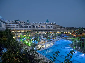 Отель CRYSTAL SUNSET LUXURY RESORT & SPA 5*